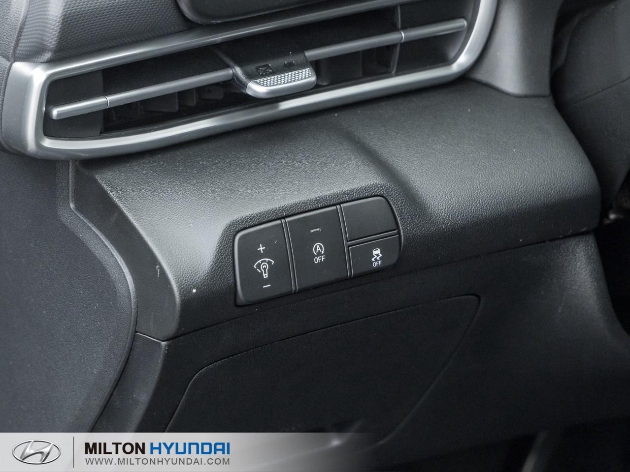 2026 Hyundai Elantra ESSENTIAL 4DR SEDAN Photo