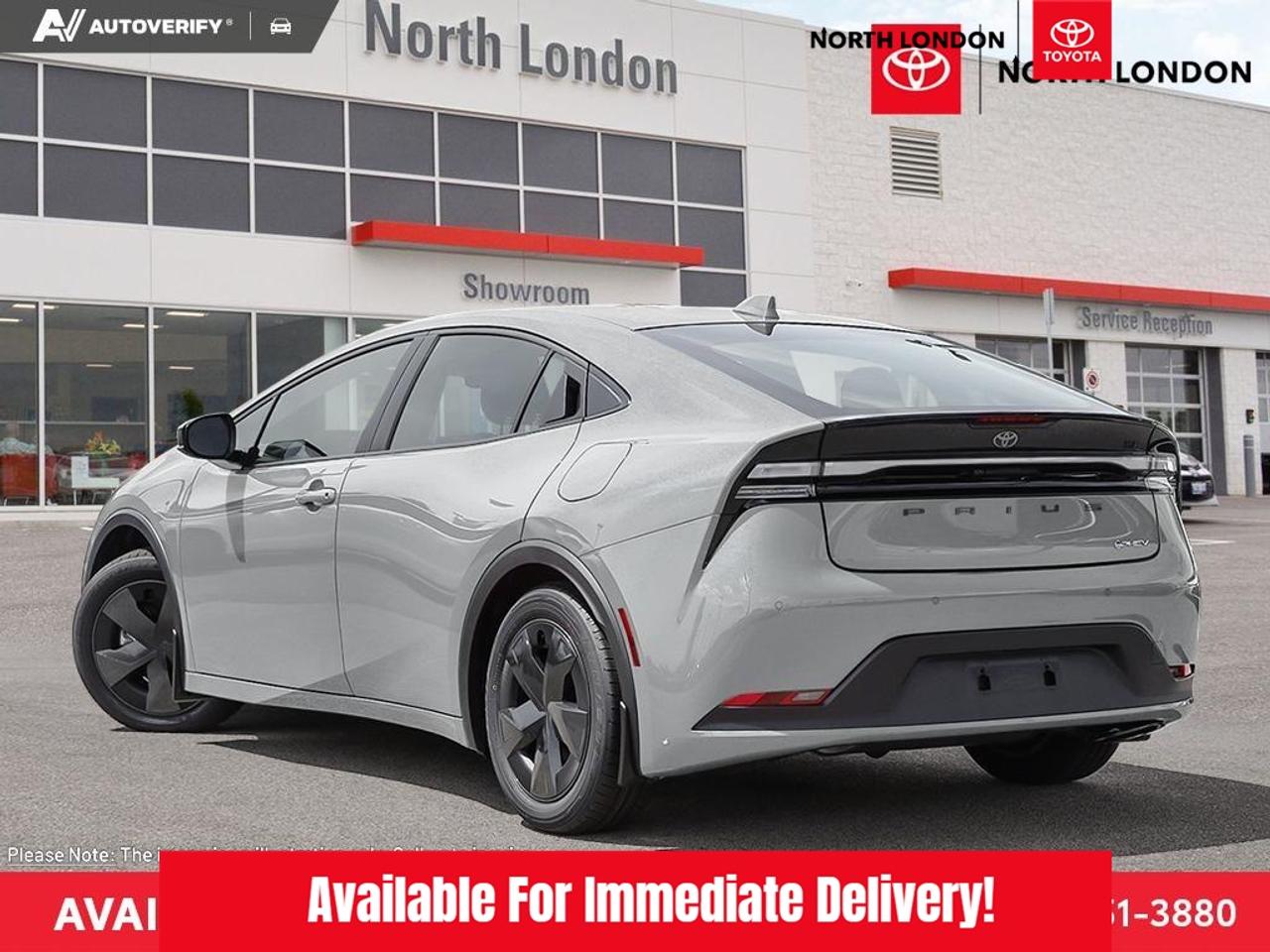 2026 Toyota Prius Plug-In Hybrid SE 5dr Hatchback Photo3