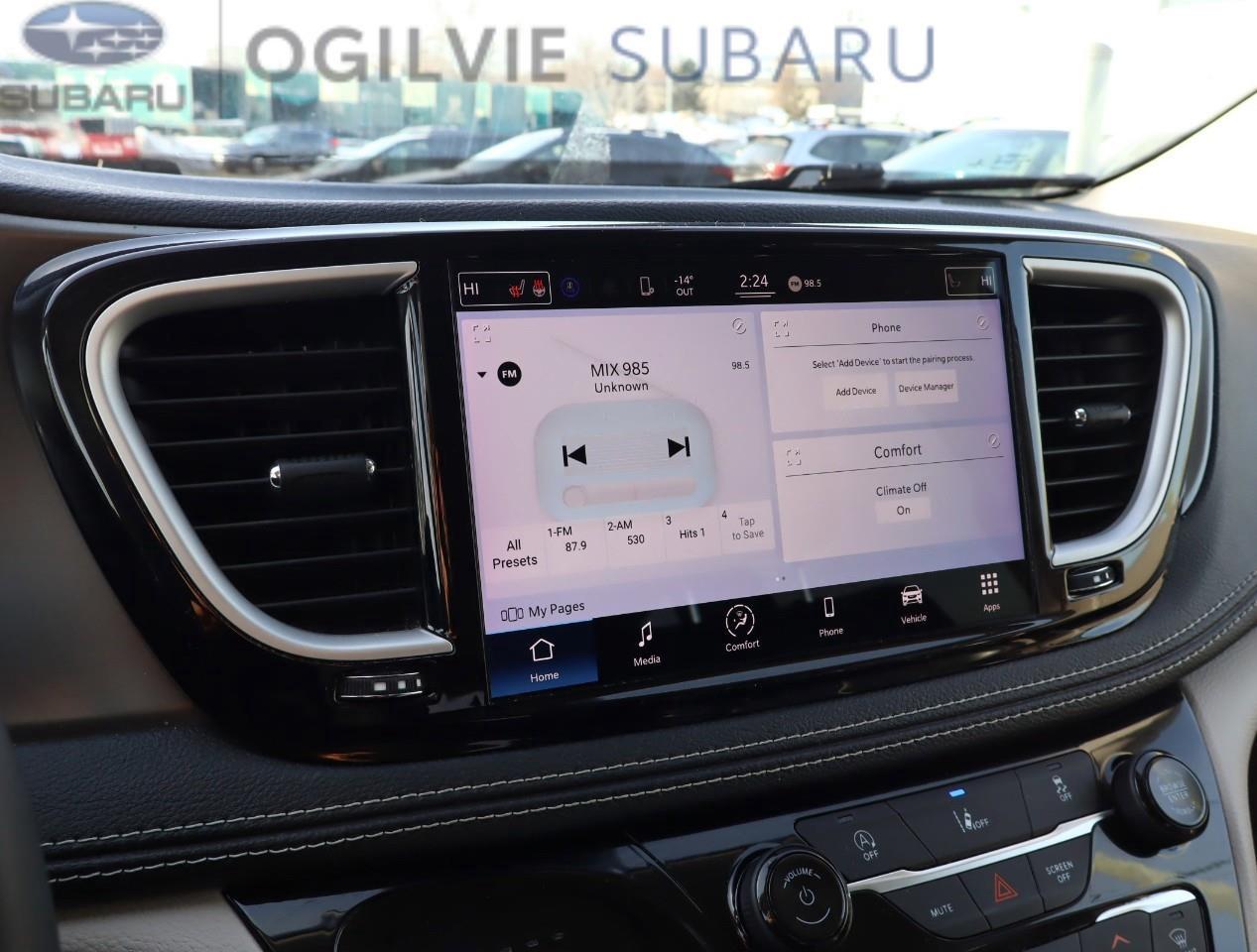 2022 Chrysler Pacifica Touring L All-Wheel Drive Passenger Van Photo