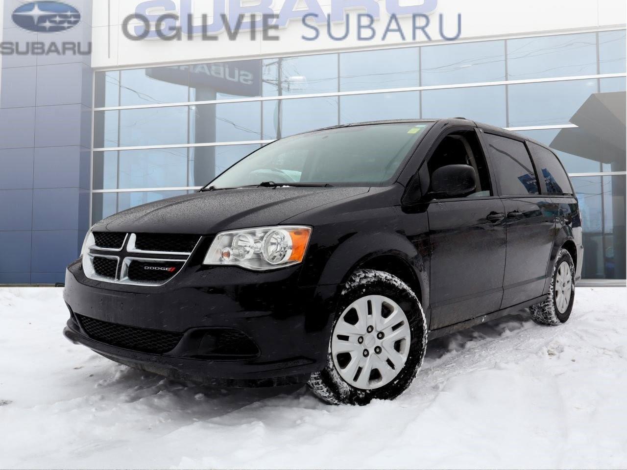 2017 Dodge Grand Caravan CVP/SXT Passenger Van Photo