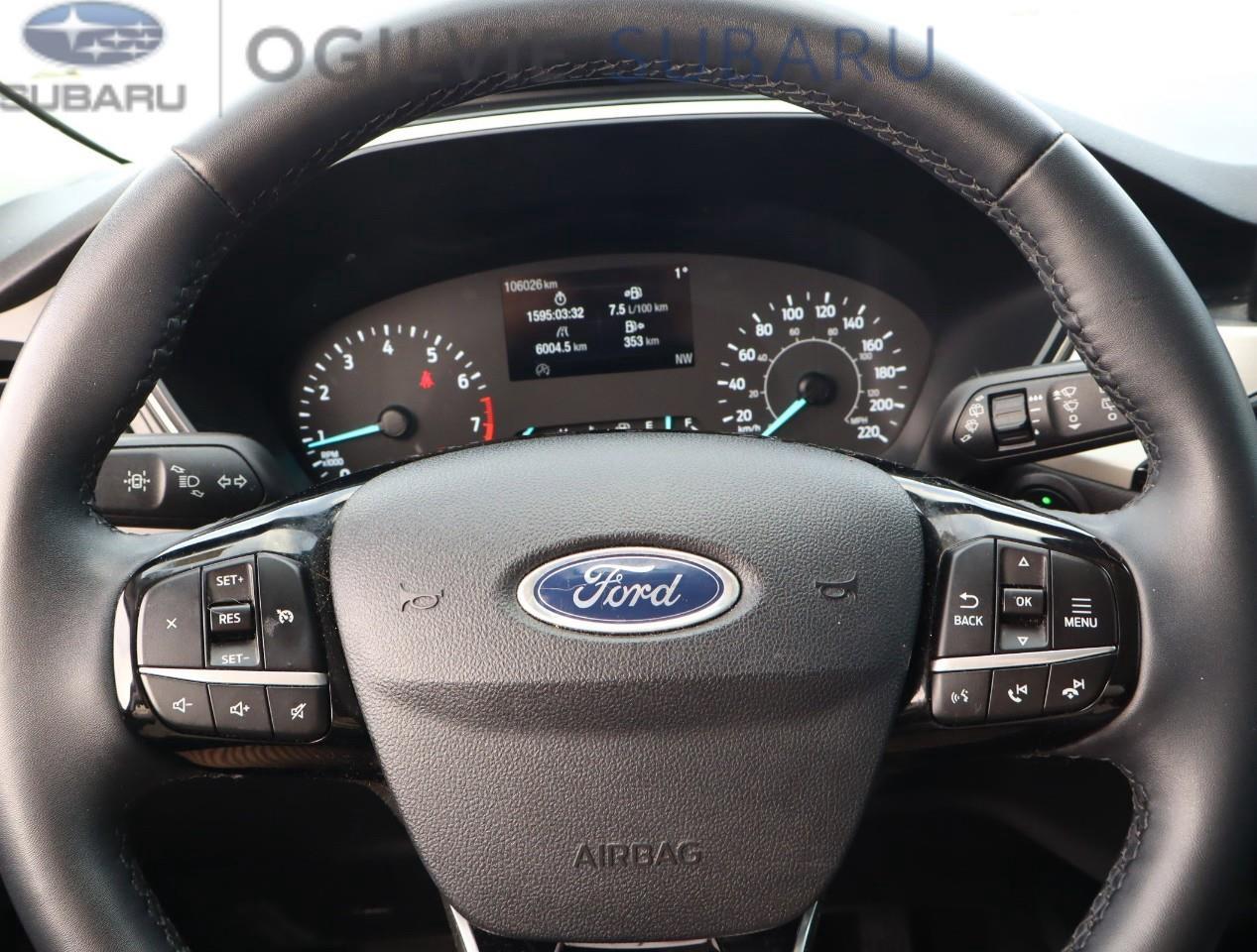 2022 Ford Escape SEL 4dr All-Wheel Drive Photo