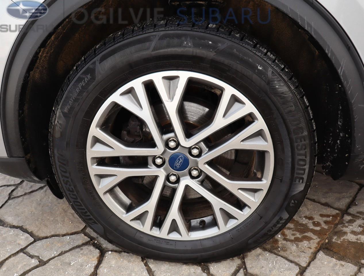 2022 Ford Escape SEL 4dr All-Wheel Drive Photo