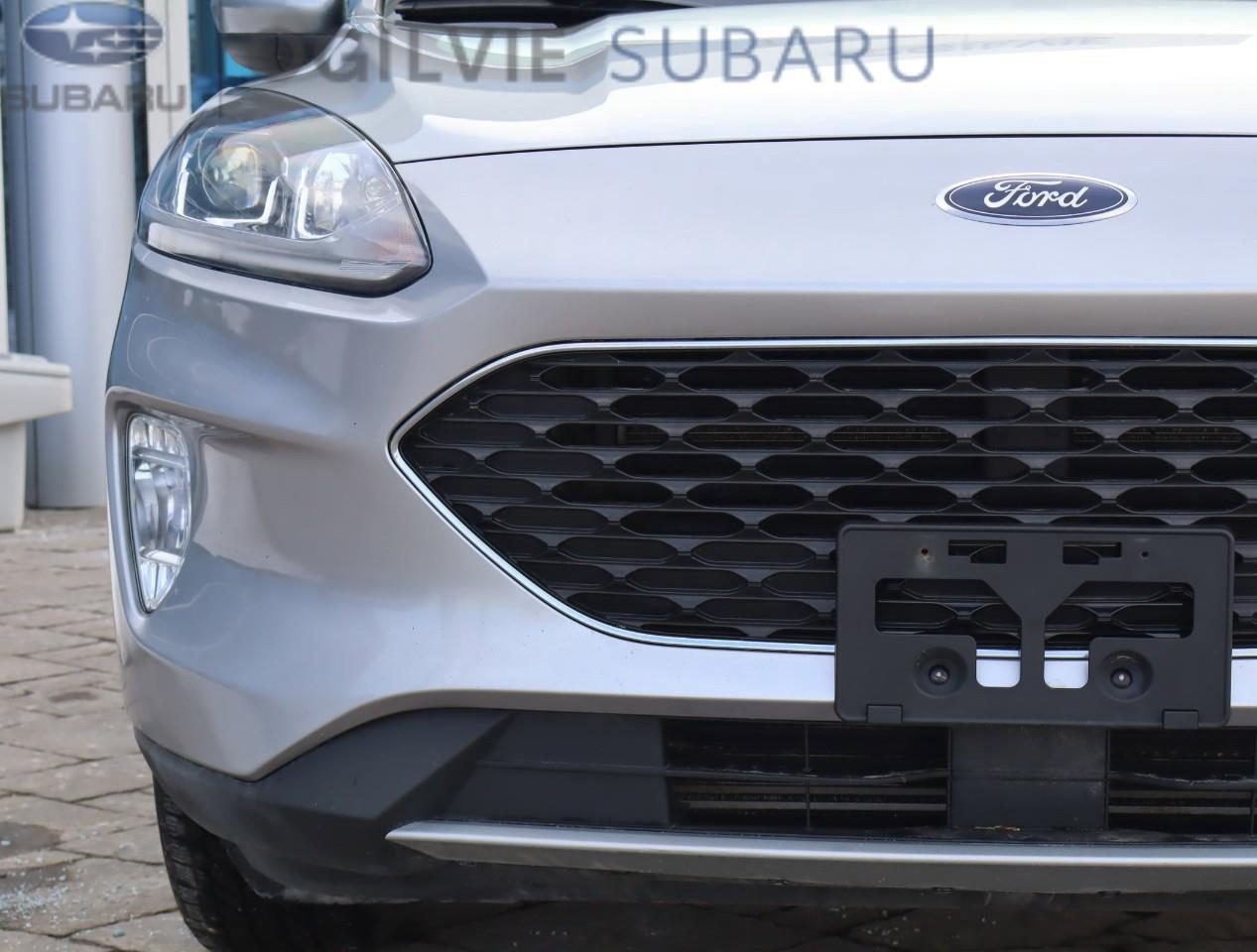 2022 Ford Escape SEL 4dr All-Wheel Drive Photo