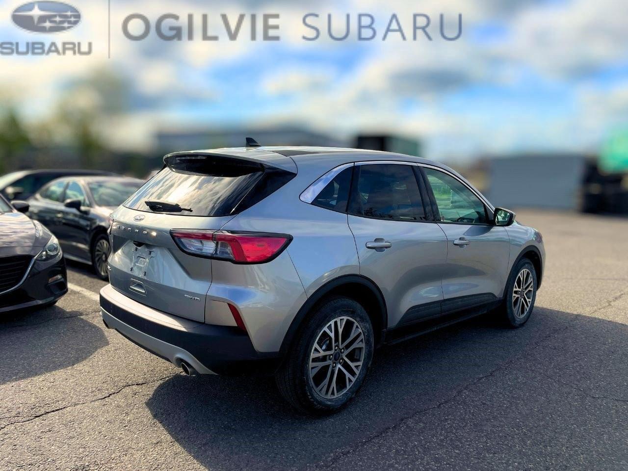 2022 Ford Escape SEL 4dr All-Wheel Drive Photo