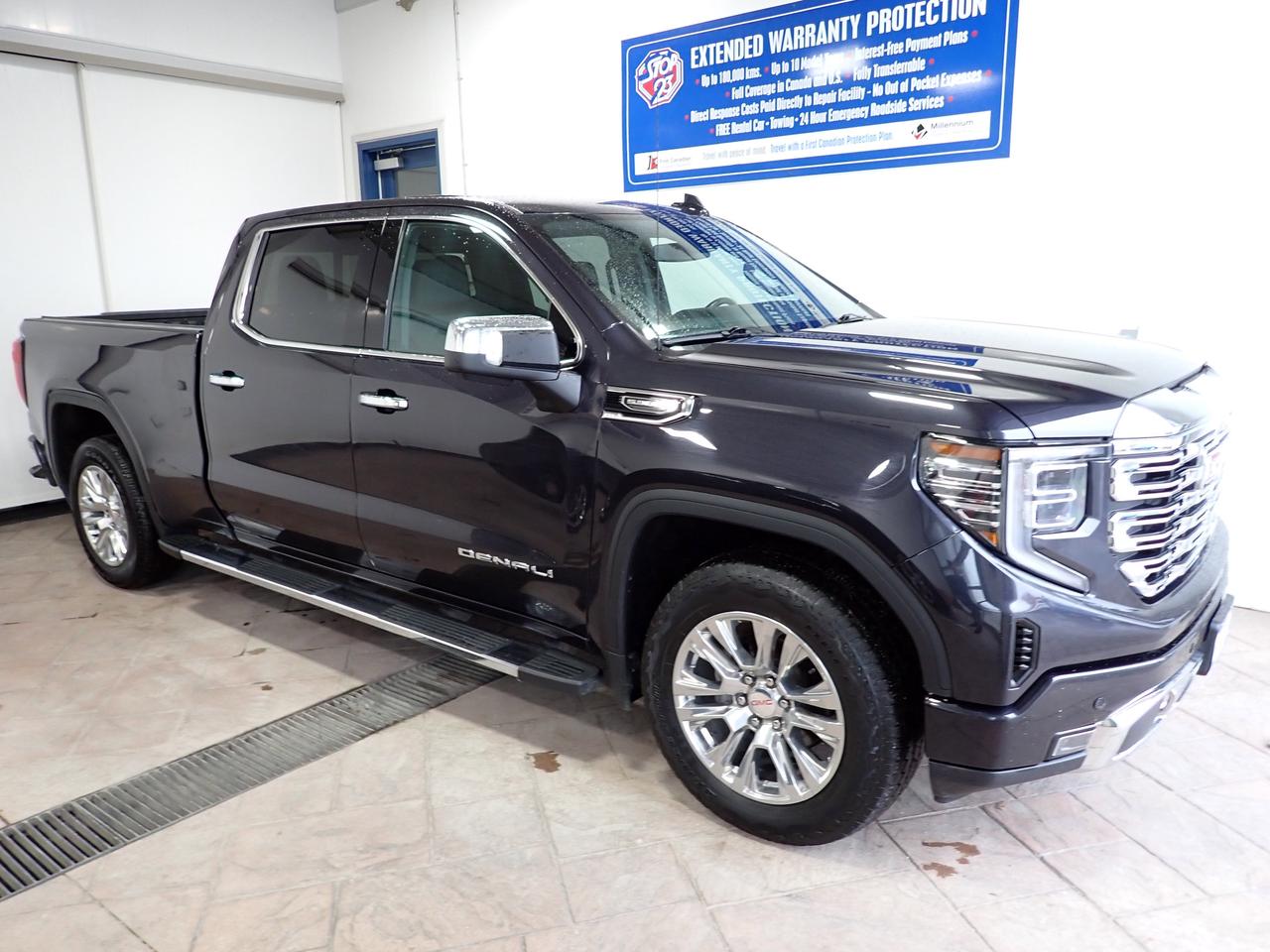 2022 GMC Sierra 1500 Denali 4WD CREW CAB LEATHER NAVI Photo