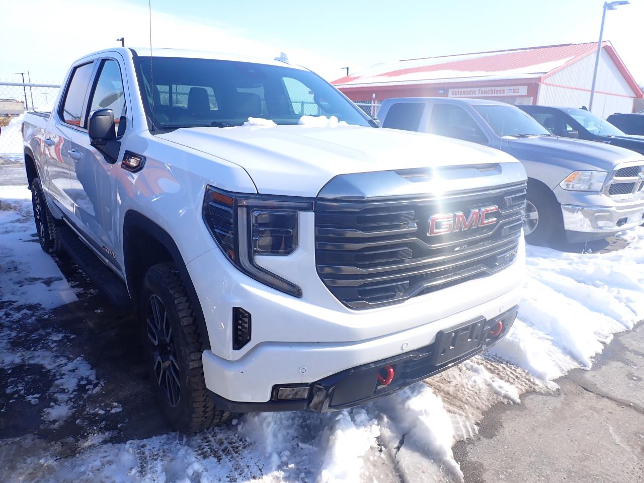 2024 GMC Sierra 1500 AT4 4WD CREW CAB *DIESEL* LEATHER Photo0
