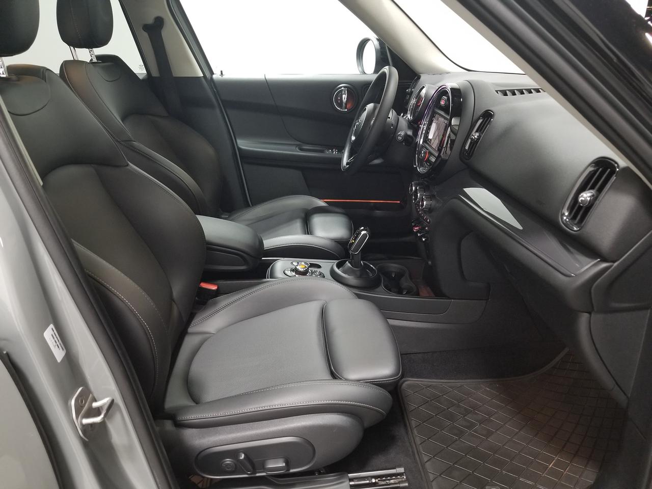 2020 MINI Countryman Cooper 4dr All-Wheel Drive ALL4 Sport Utility Photo