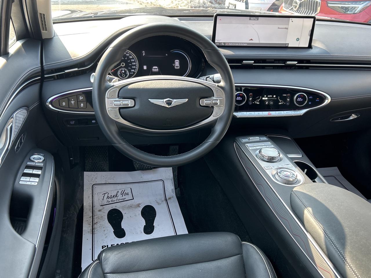 2025 Genesis GV70 2.5T ADVANCED, NEW TIRES, SNOW TIRES, PANO, NAVI Photo