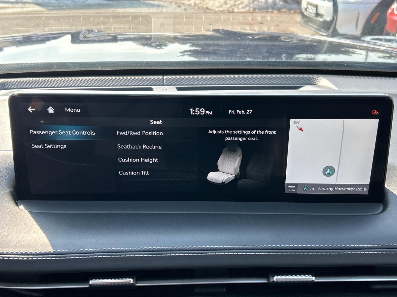 2025 Genesis GV70 2.5T ADVANCED, NEW TIRES, SNOW TIRES, PANO, NAVI Photo