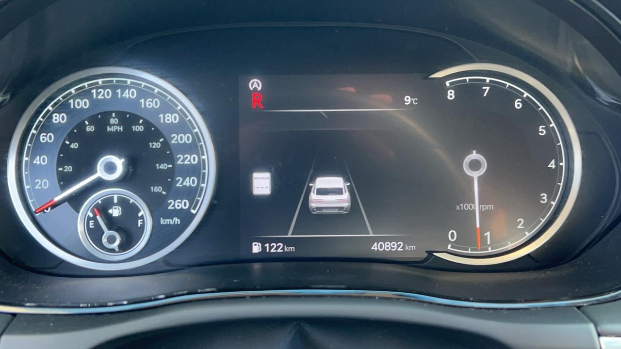 2025 Genesis GV70 2.5T ADVANCED, NEW TIRES,  PANO, NAVI Photo