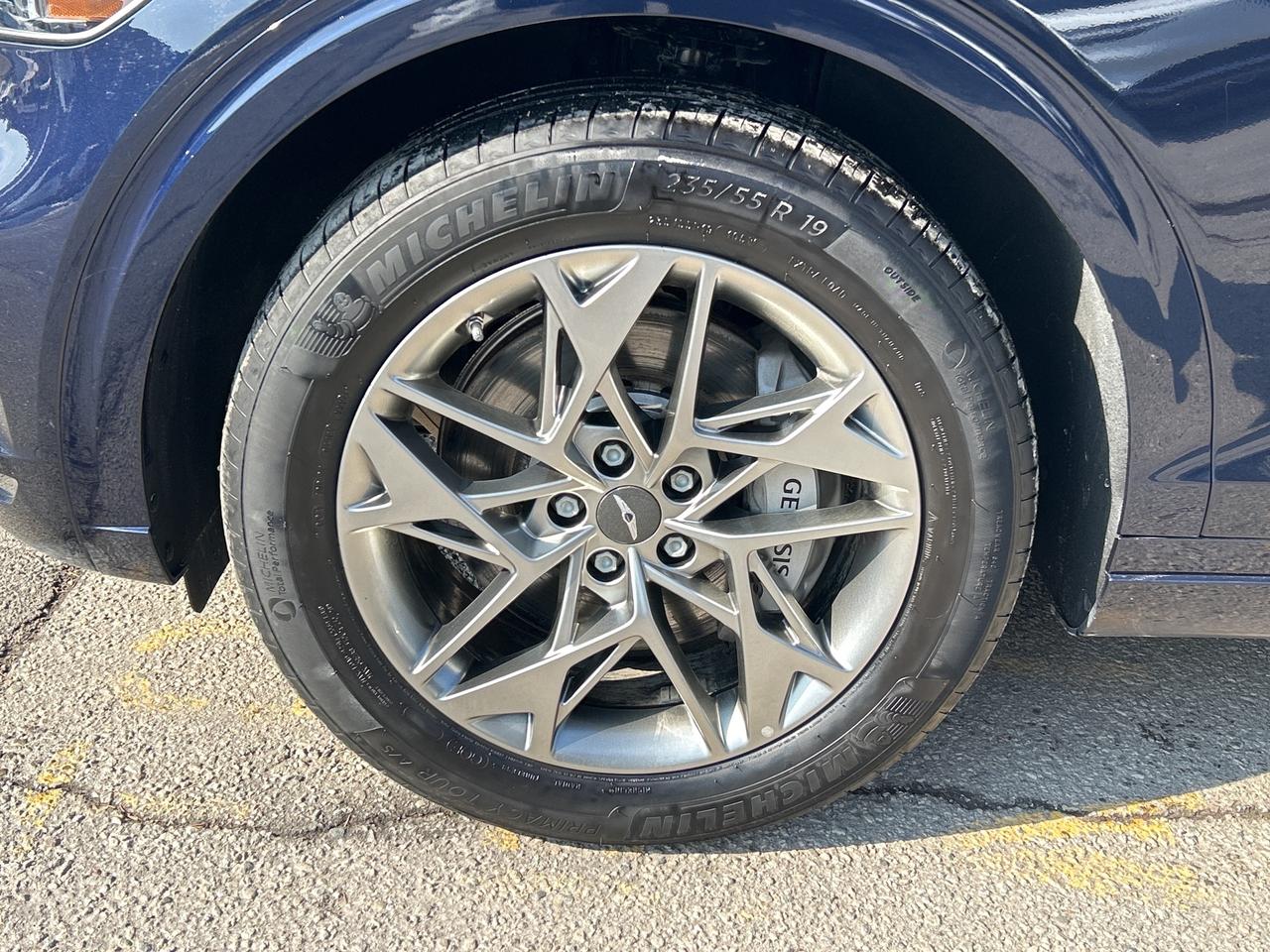 2025 Genesis GV70 2.5T ADVANCED, NEW TIRES,  PANO, NAVI Photo