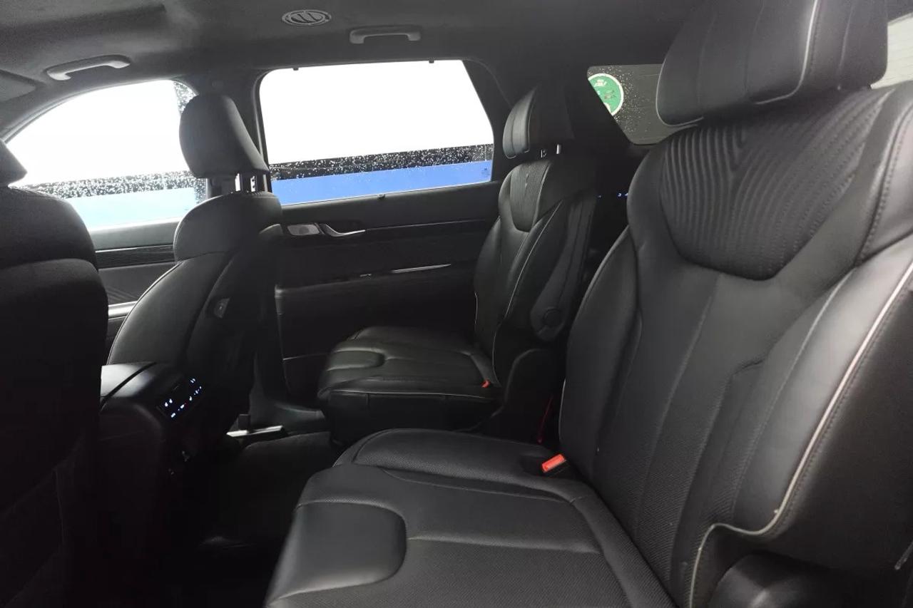 2024 Hyundai PALISADE ULTIMATE CALLIGRAPHY / HUD / HTD,COOL SEATS / POWE Photo