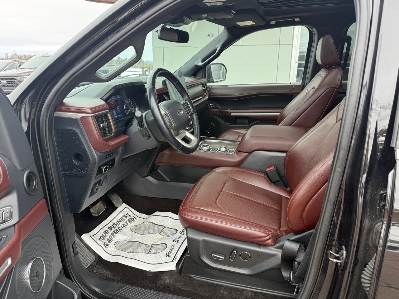 2023 Ford Expedition Max Limited 4dr 4x4 Photo