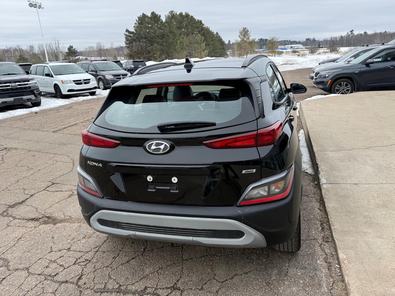2022 Hyundai KONA 2.0L Preferred 4dr All-Wheel Drive Photo