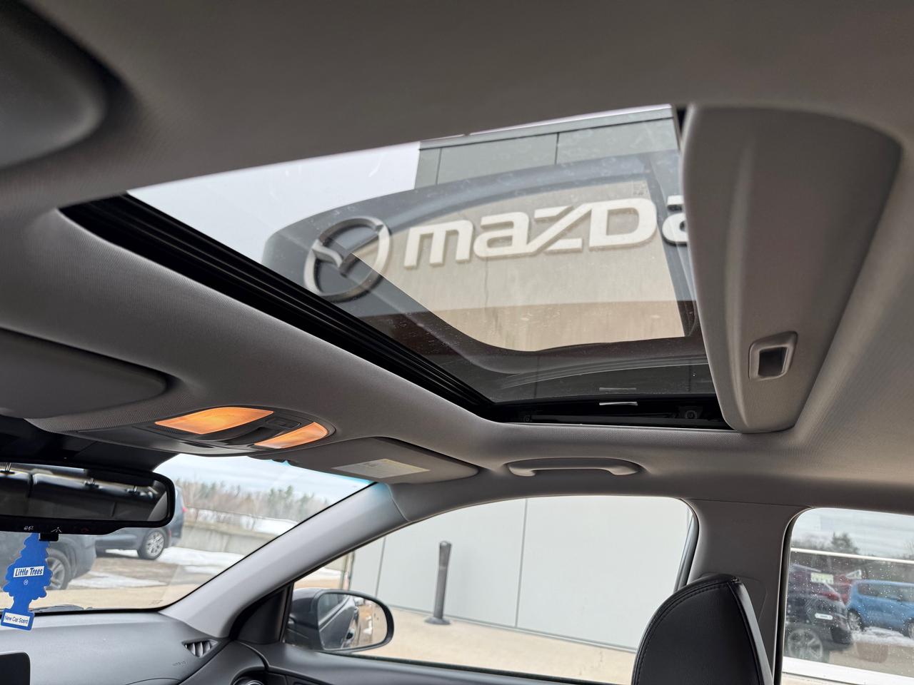 2022 Hyundai KONA 2.0L Preferred 4dr All-Wheel Drive Photo