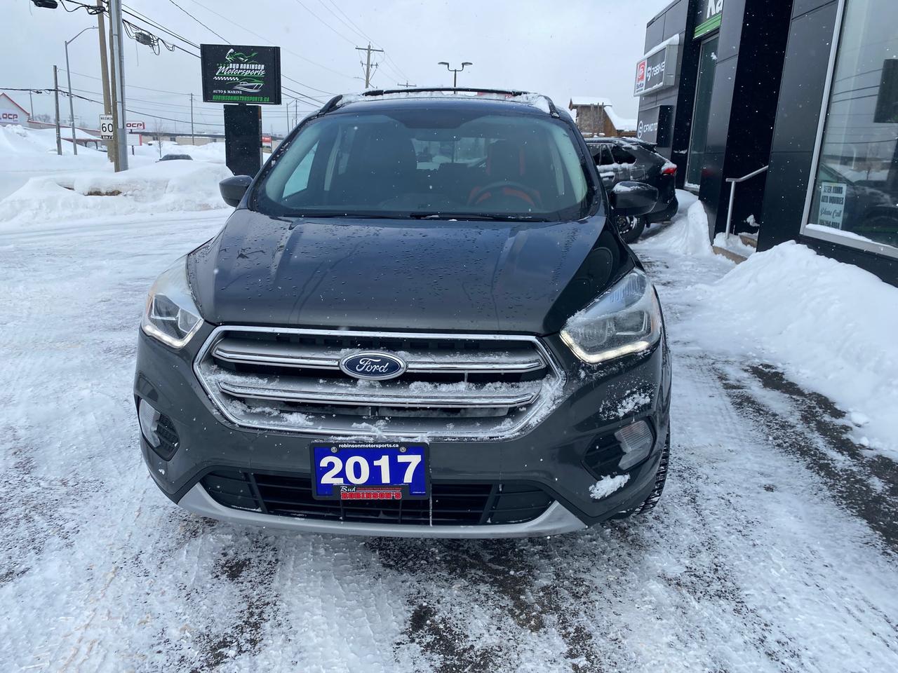 2017 Ford Escape SE 4dr Front-wheel Drive Photo