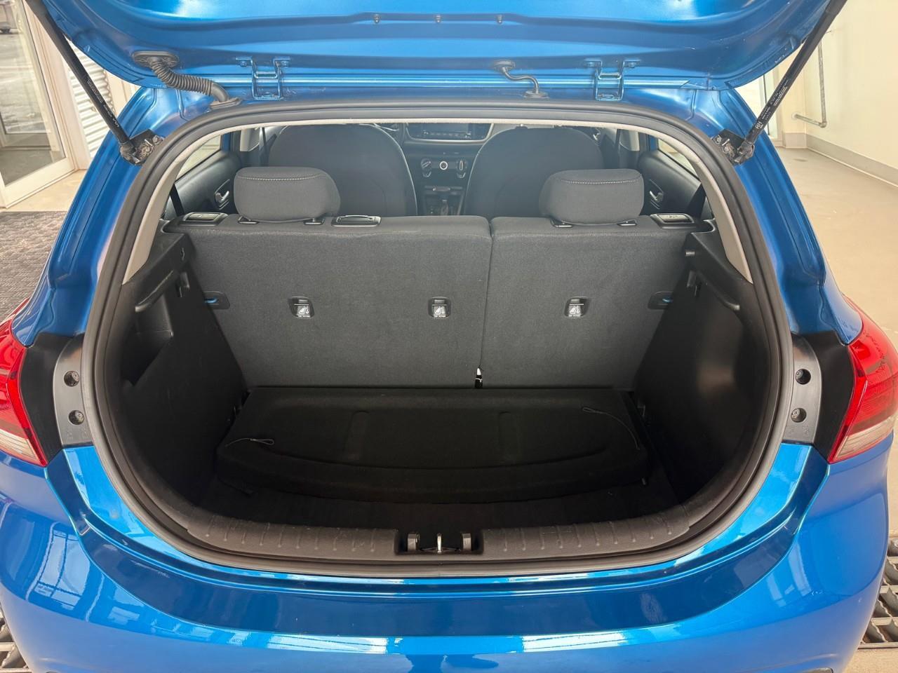 2022 Kia Rio LX+ 4dr Hatchback Photo