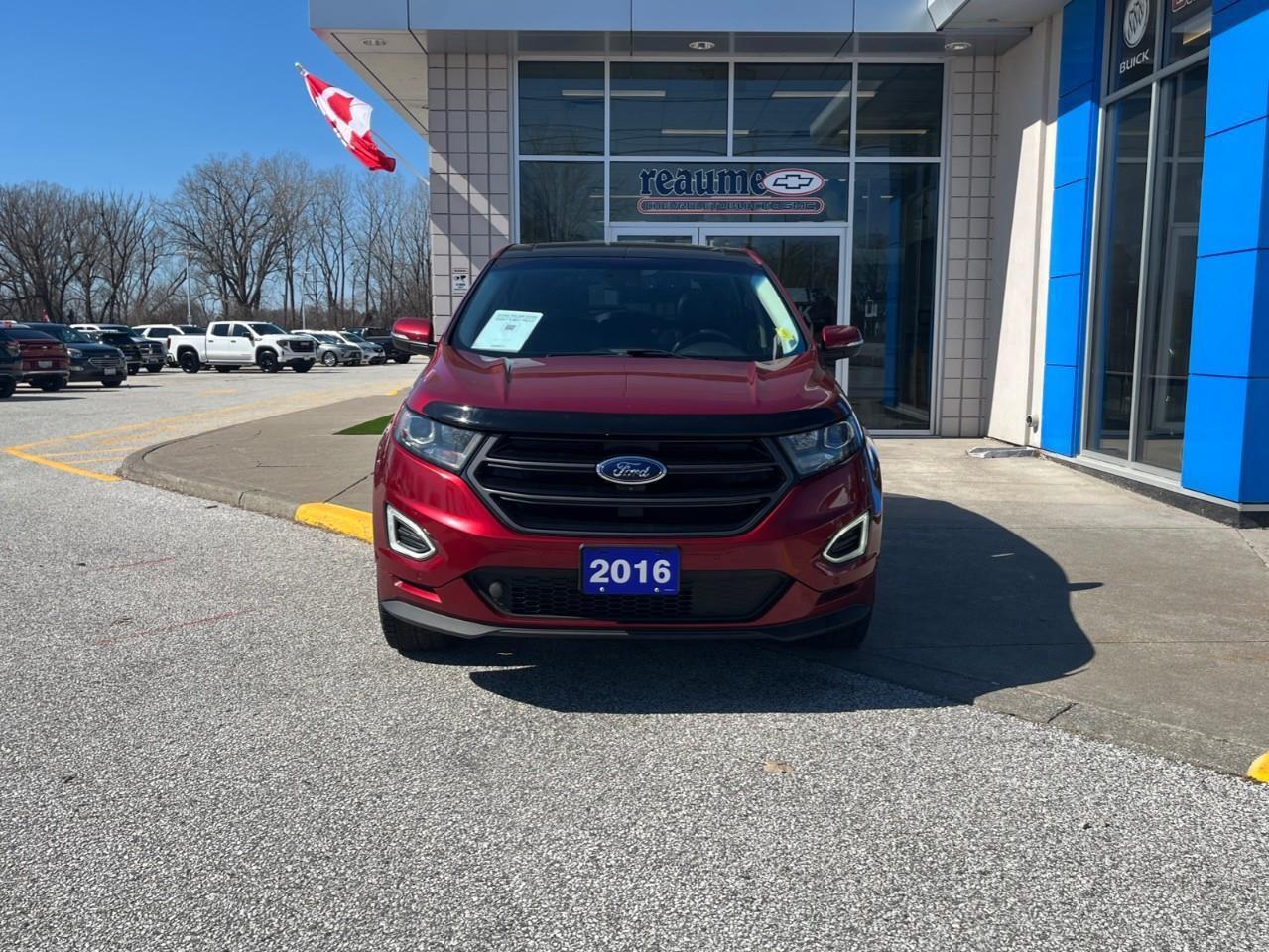 2016 Ford Edge SPORT Big Engine Great Eyeball! Photo