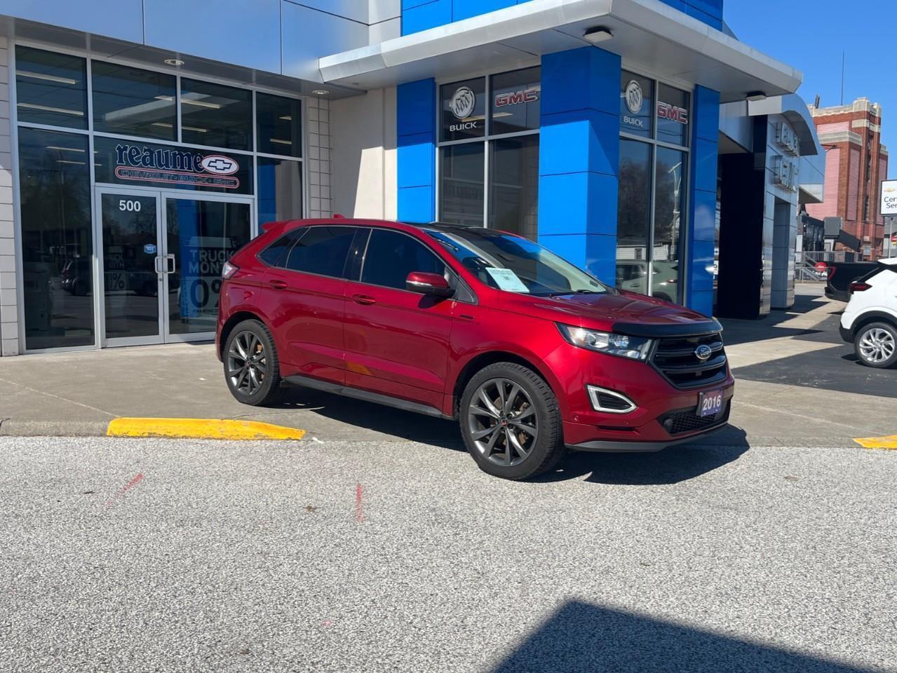 2016 Ford Edge SPORT Big Engine Great Eyeball! Photo