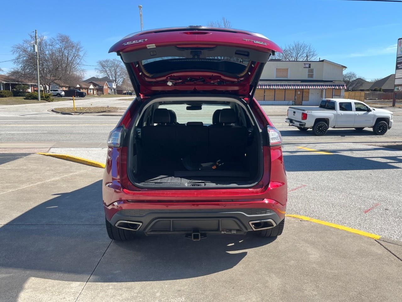 2016 Ford Edge SPORT Big Engine Great Eyeball! Photo