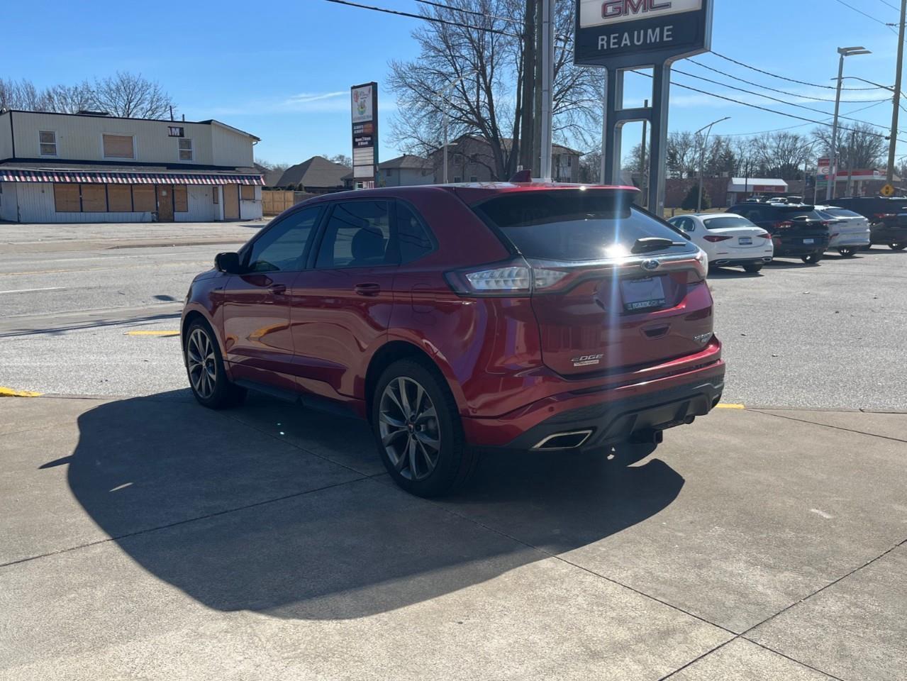 2016 Ford Edge SPORT Big Engine Great Eyeball! Photo