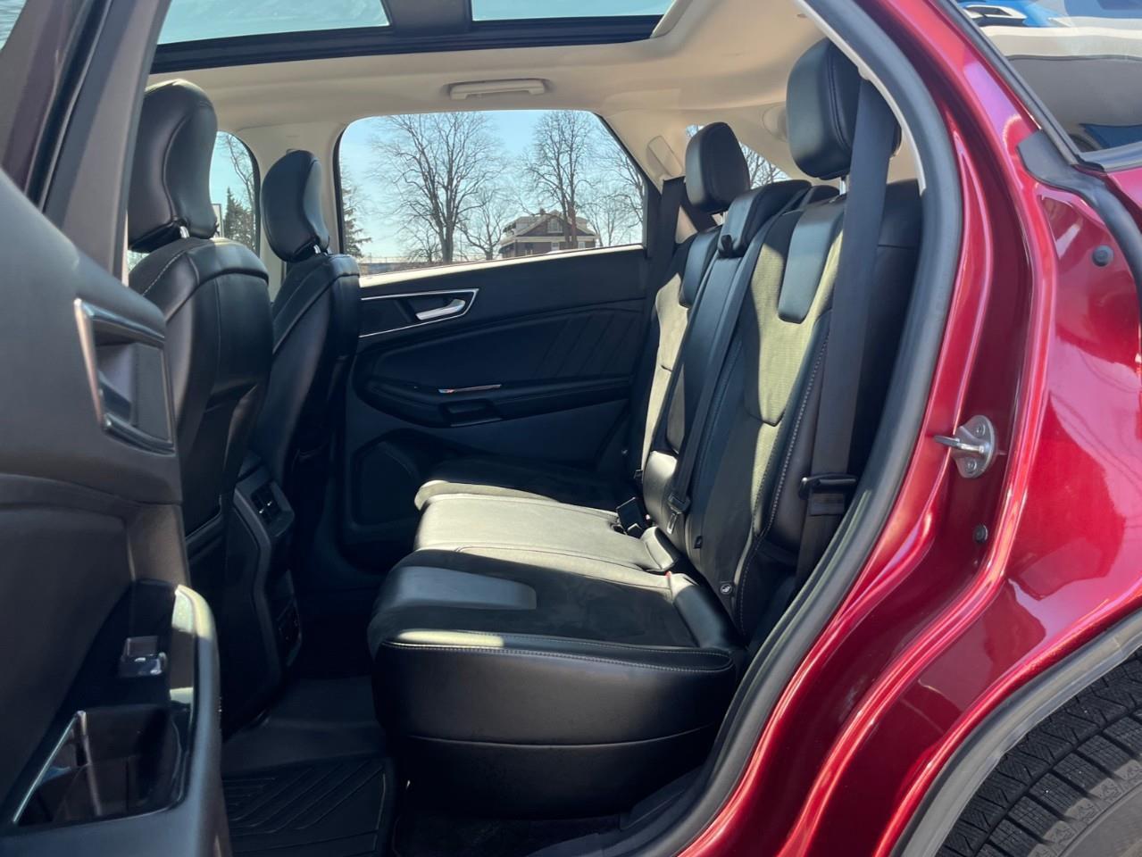 2016 Ford Edge SPORT Big Engine Great Eyeball! Photo