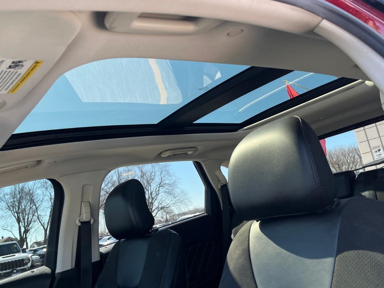 2016 Ford Edge SPORT Big Engine Great Eyeball! Photo