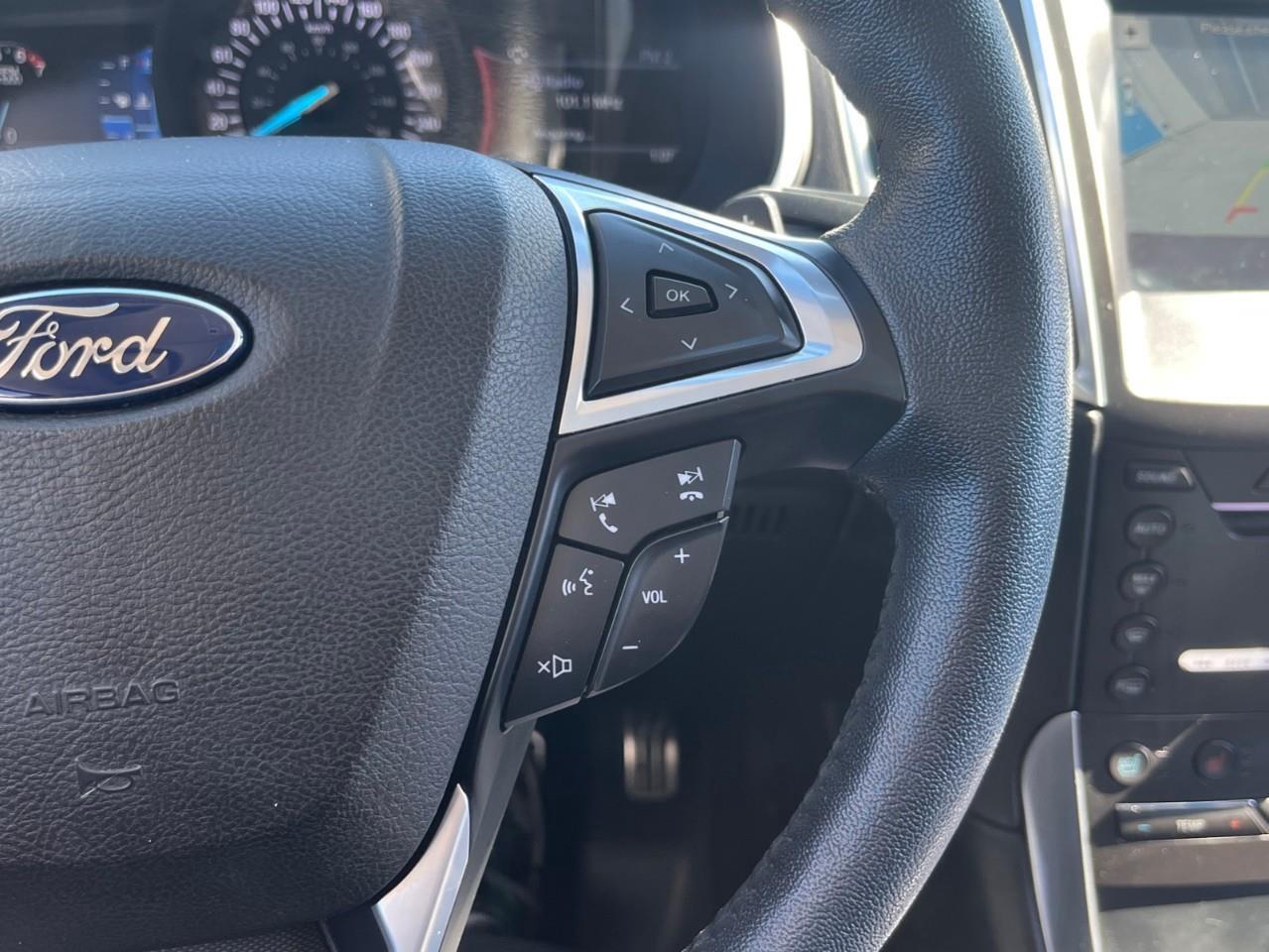 2016 Ford Edge SPORT Big Engine Great Eyeball! Photo