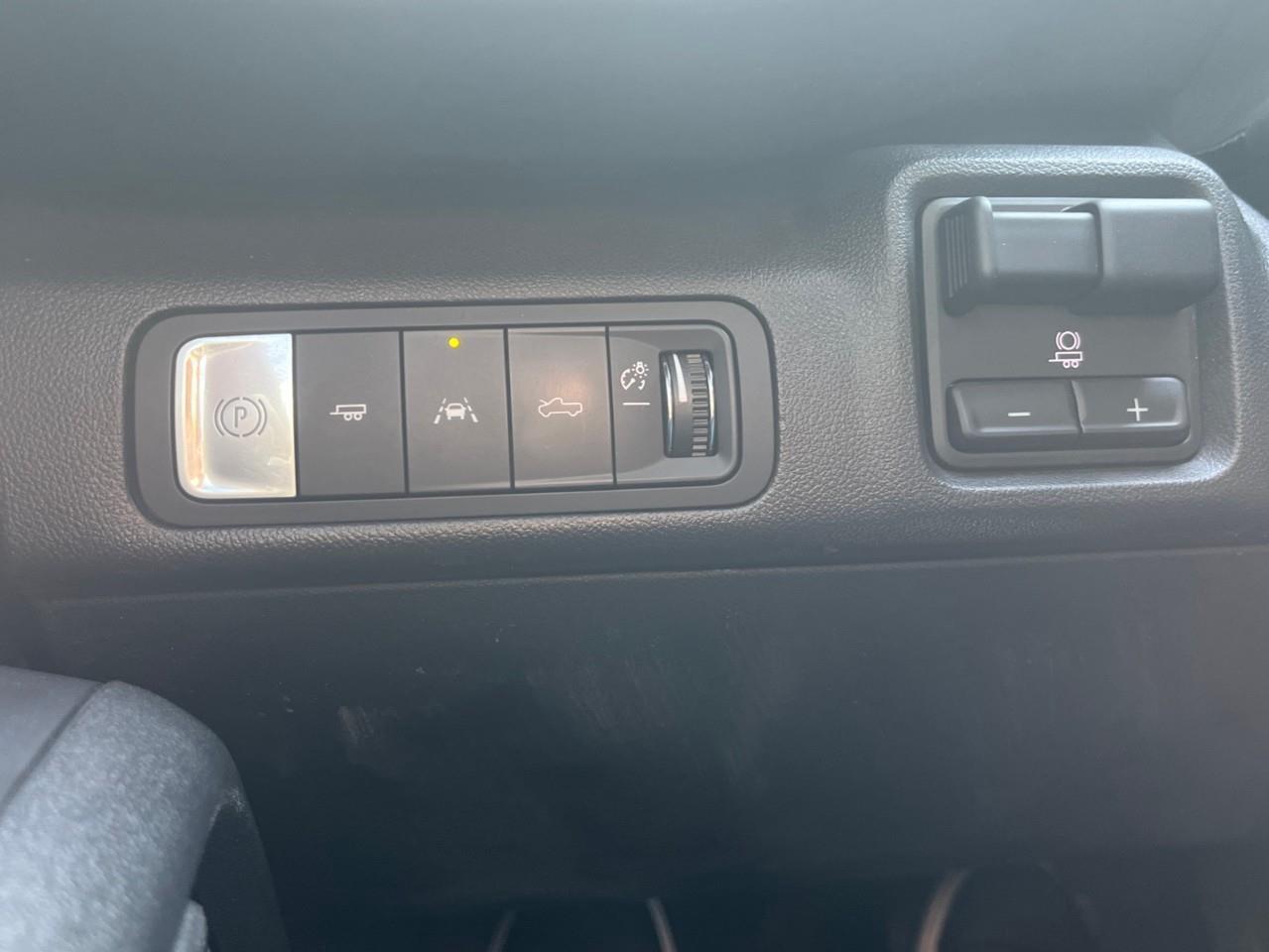 2024 Chevrolet Silverado EV WORK TRUCK CPO FINANCE 3.99%-5.49% OAC Photo