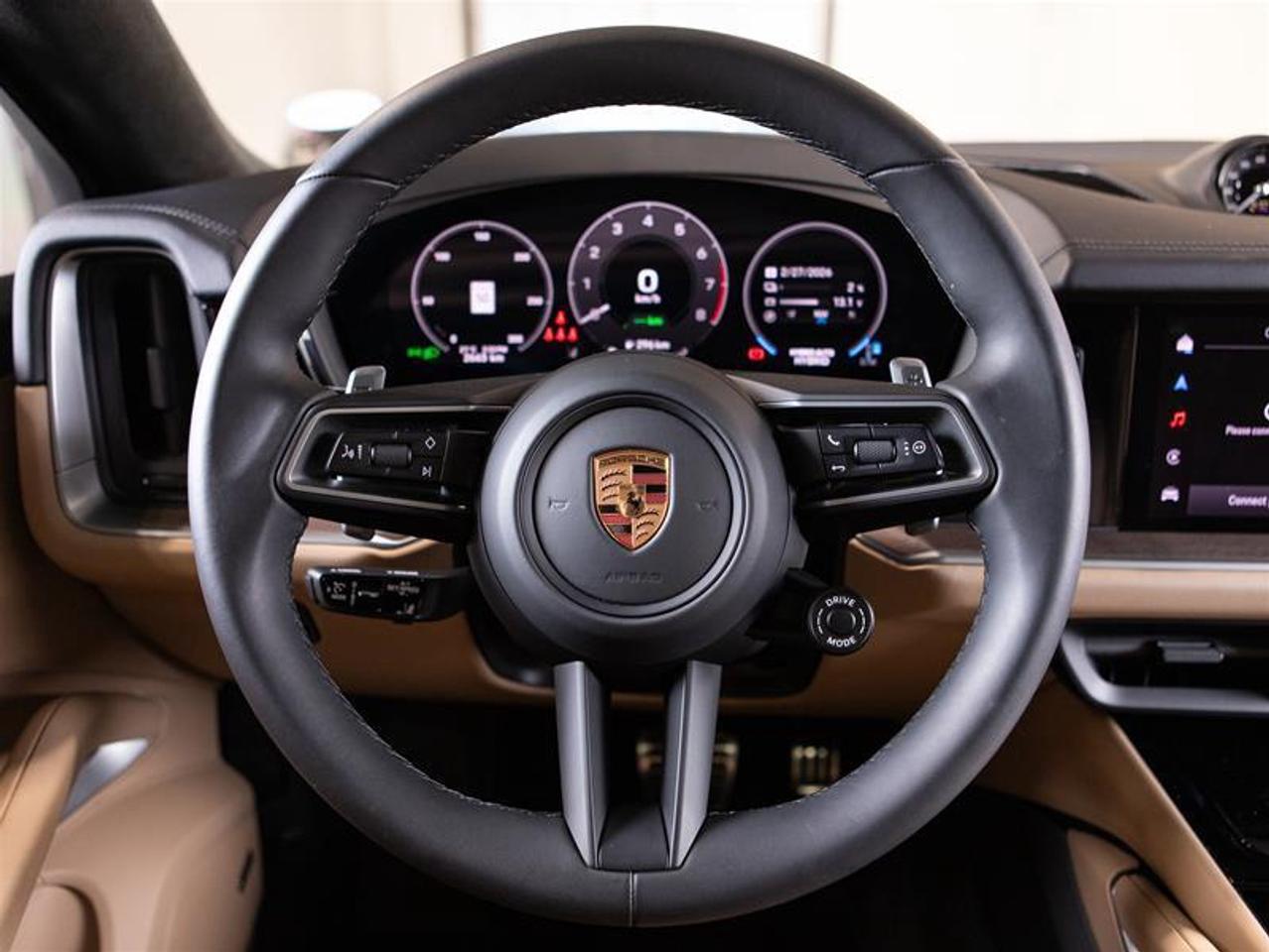 2025 Porsche Cayenne S e-Hybrid Coupe AWD Photo