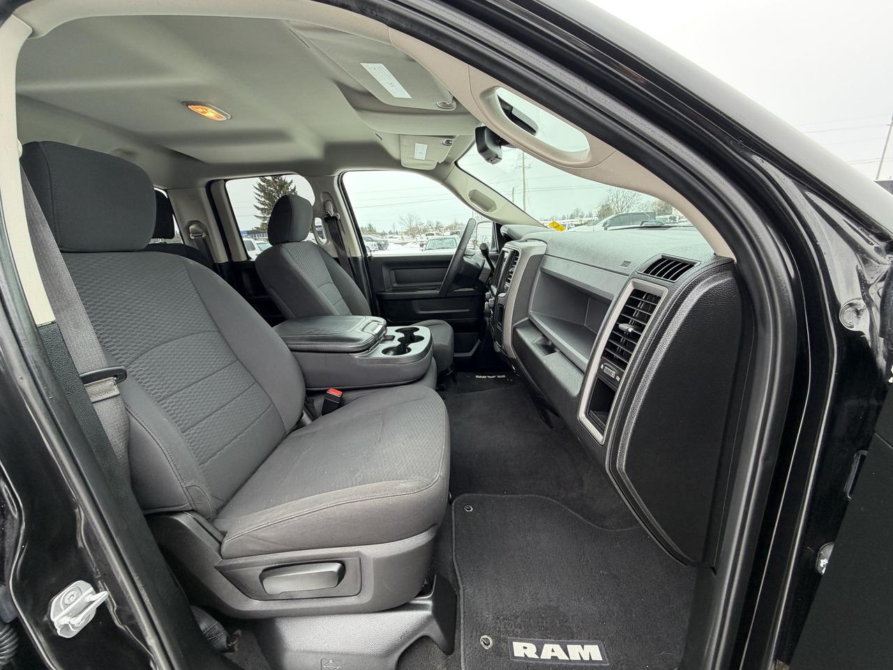 2019 RAM 1500 Classic Express 4x4 Quad Cab 6'4  Box Photo