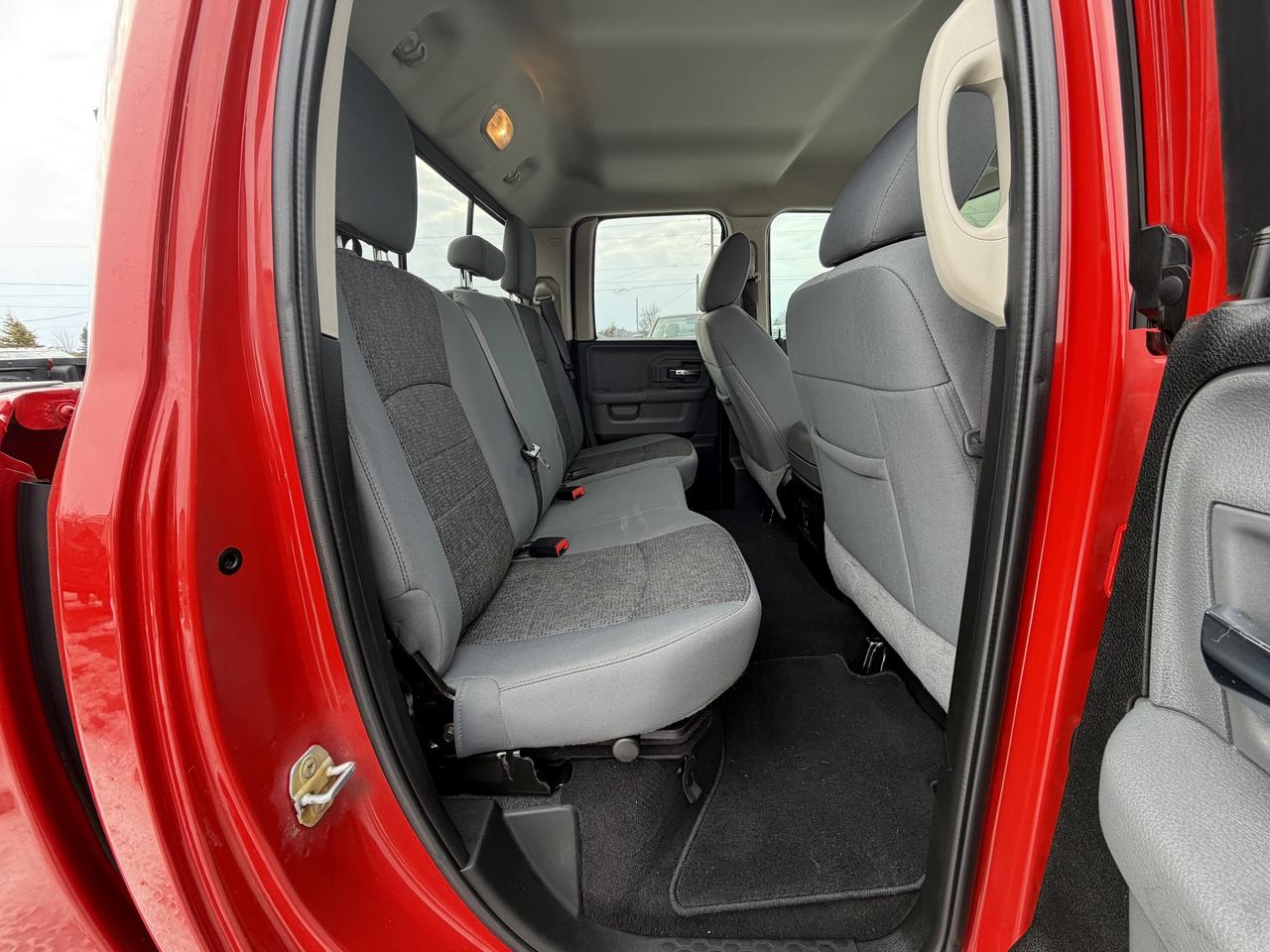 2019 RAM 1500 Classic WARLOCK LIFT/WHEEL/TIRE PKG!! Photo