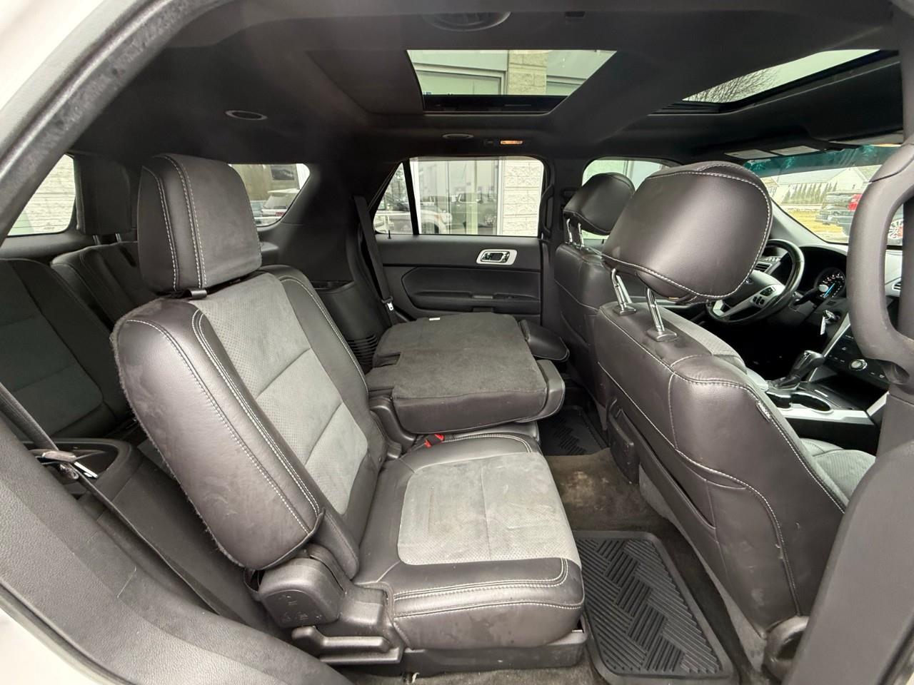 2015 Ford Explorer XLT 4DR 4X4 Photo