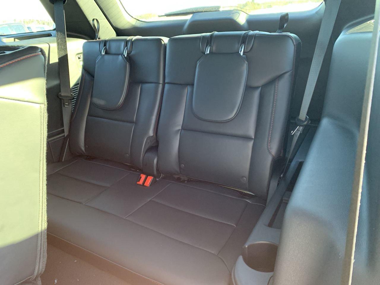 2026 Ford Explorer ST-Line Photo