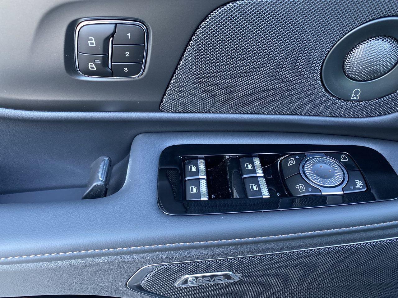 2026 Lincoln Nautilus RESERVE Photo