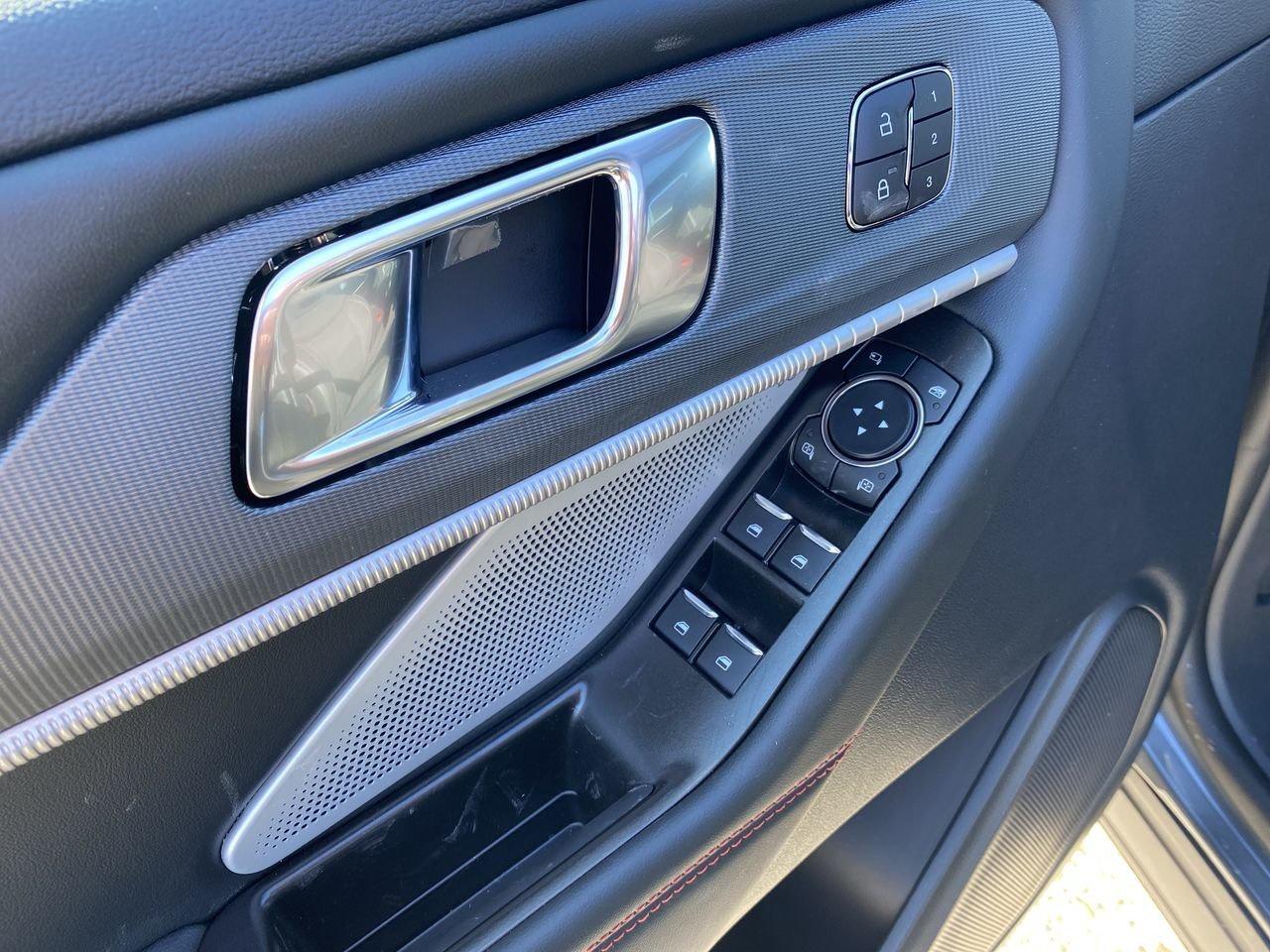 2026 Ford Explorer ST Photo