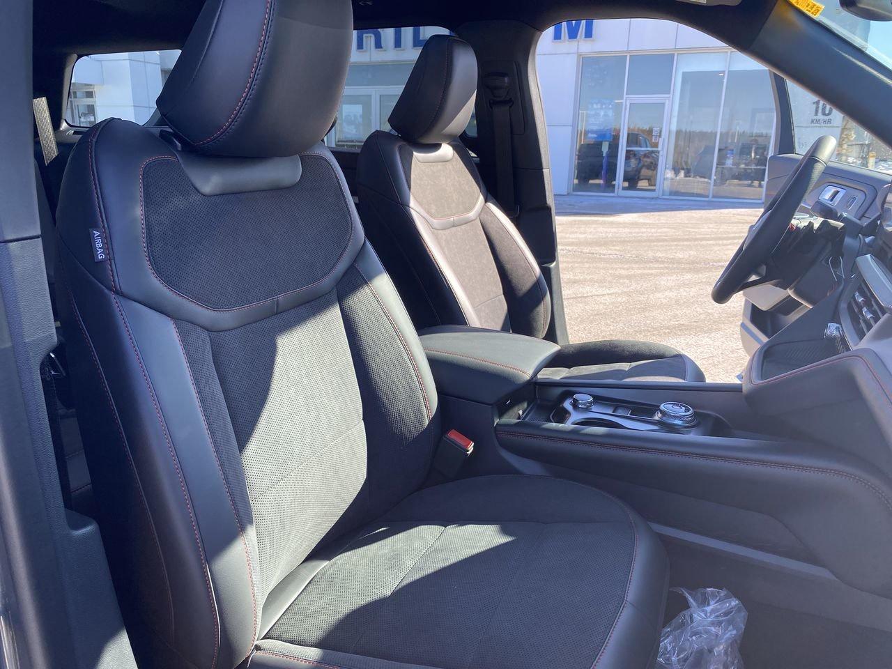 2026 Ford Explorer ST Photo