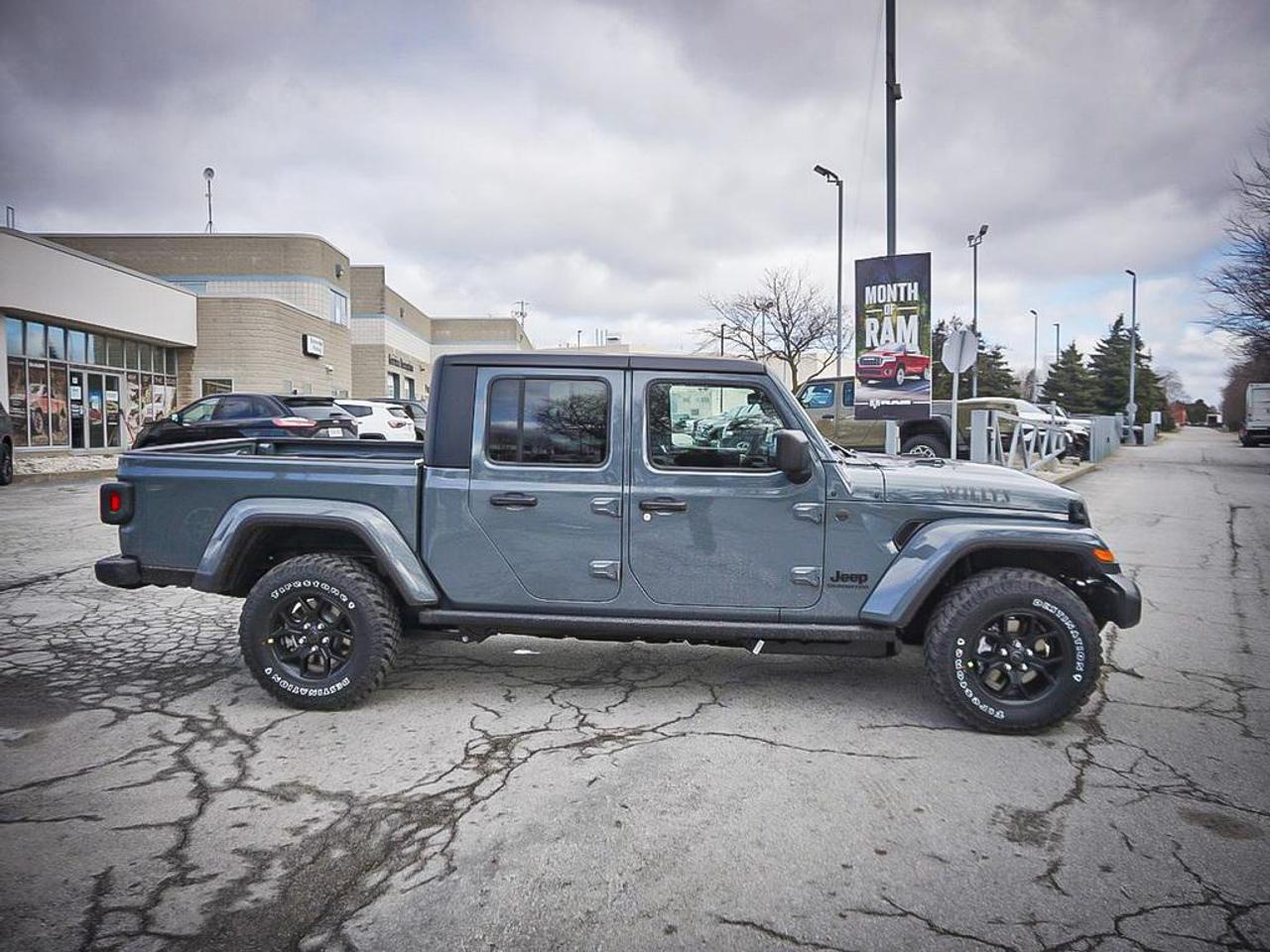 2026 Jeep Gladiator  Photo
