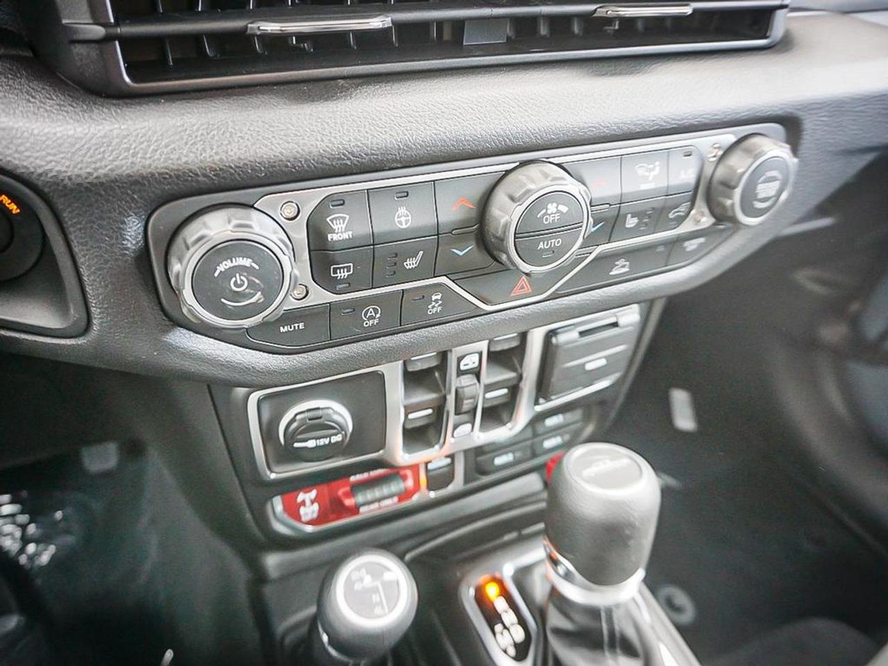 2026 Jeep Gladiator  Photo