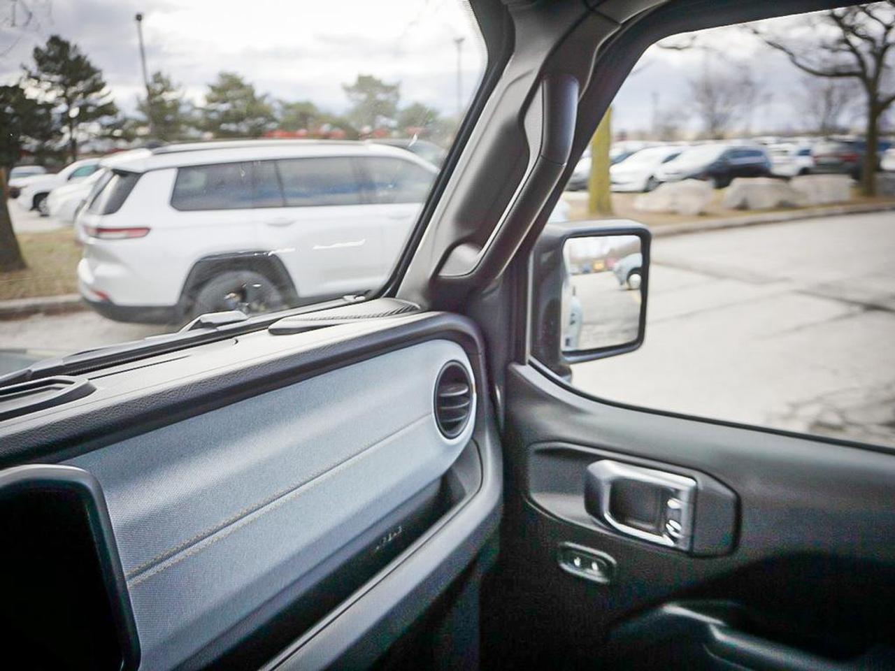 2026 Jeep Gladiator  Photo