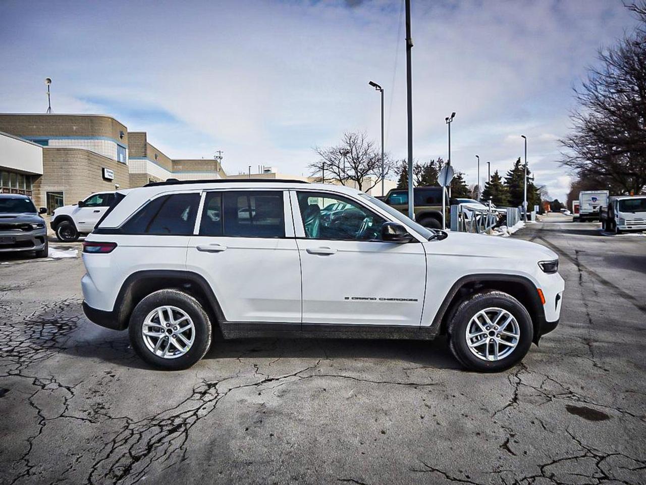 2026 Jeep Grand Cherokee  Photo