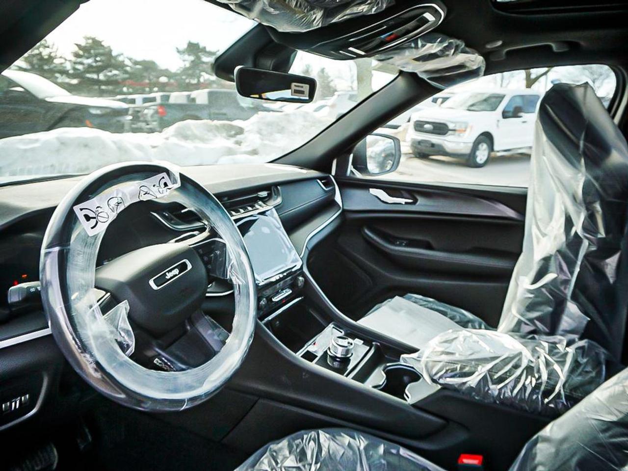 2026 Jeep Grand Cherokee  Photo