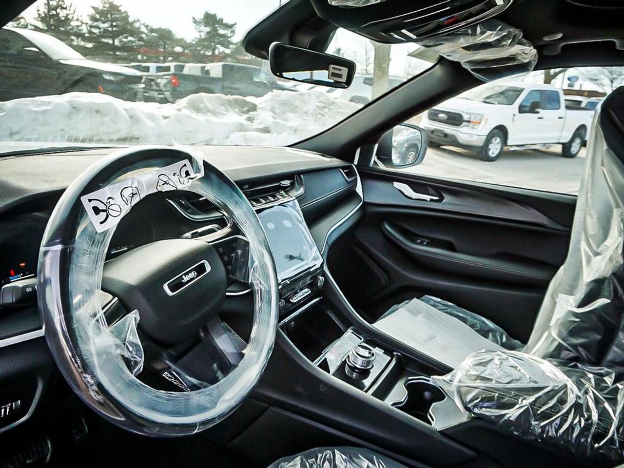 2026 Jeep Grand Cherokee  Photo