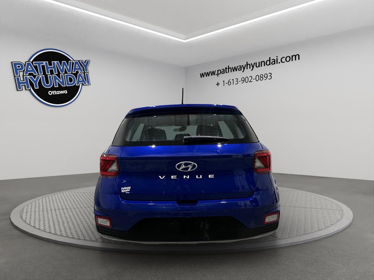 2023 Hyundai Venue Essential Photo3