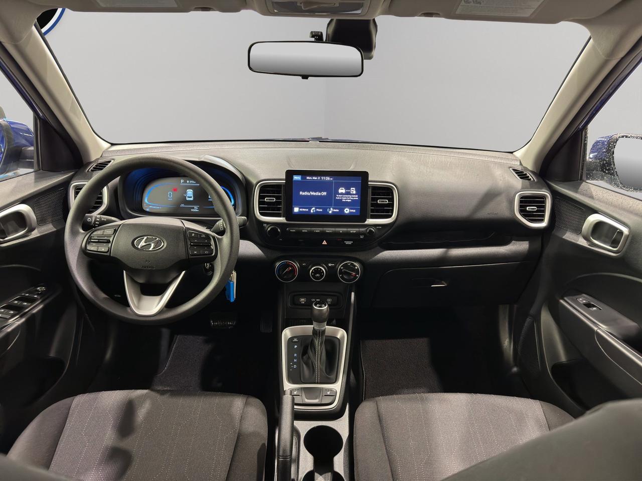 2023 Hyundai Venue Essential Photo