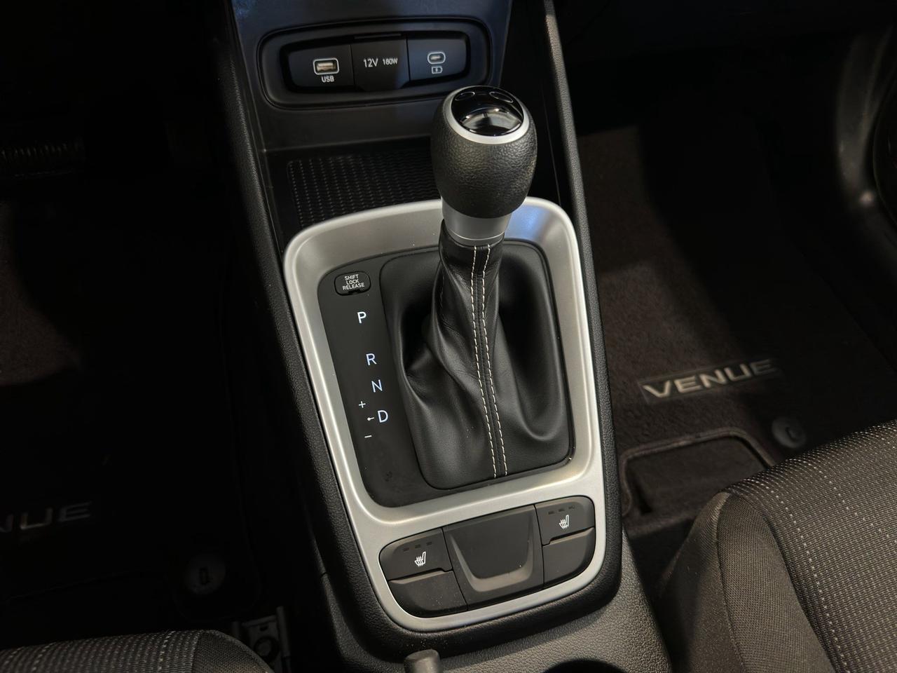 2023 Hyundai Venue Essential Photo