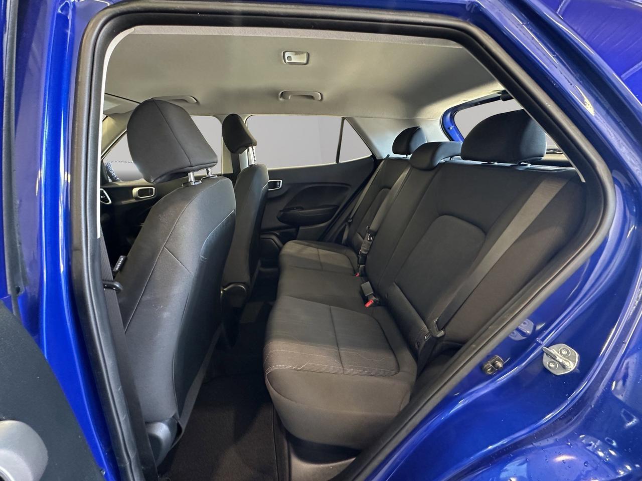 2023 Hyundai Venue Essential Photo