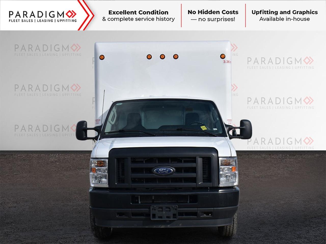 2024 Ford E-Series Cutaway 176" 16 ft Cube Box Standard Truck Photo3