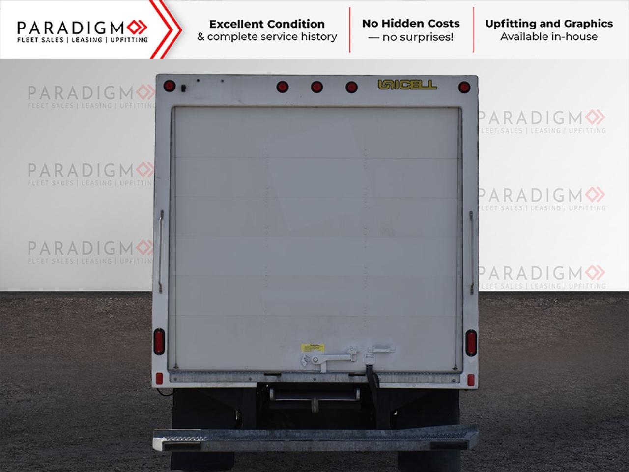 2024 Ford E-Series Cutaway 176" 16 ft Cube Box Standard Truck Photo