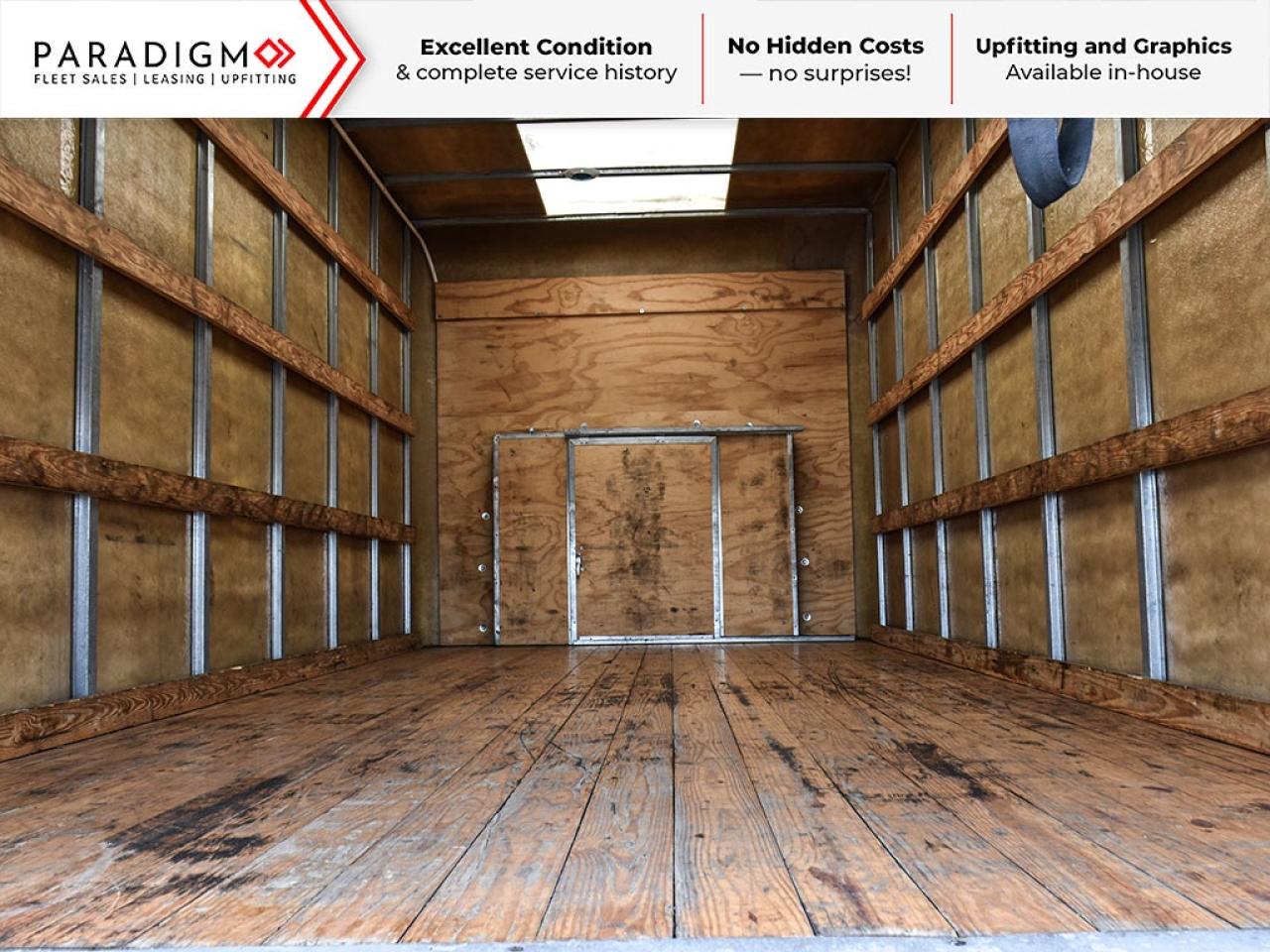 2024 Ford E-Series Cutaway 176" 16 ft Cube Box Standard Truck Photo